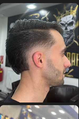 Pompadour mit sauberem Fade
